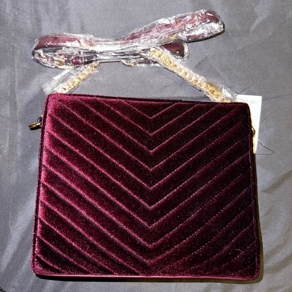 Faux Velvet Purse ❤️